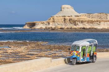„Tuk-Tuk“ kelionė į Gozo salą