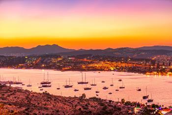 Bodrum v noci (CZ)