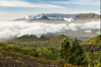 Volcano Route - Trekking