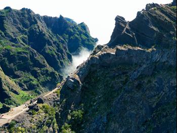 Schodiště do nebe - Pico do Areeiro