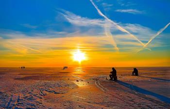 Ice Fishing 