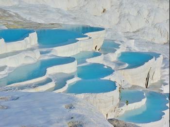 Pamukkale – přírodní zázrak – večerní prohlídka