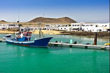 Miluji La Graciosa - plavbu katamaránem - z Costa Teguise a Puerto del Carmen 